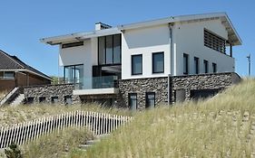 Modern Villa in Bergen aan Zee with Beach Nearby